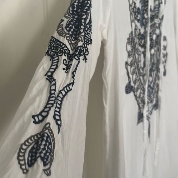 BIYA Johnny Was Embroidered Shirt - Picture 4 of 7